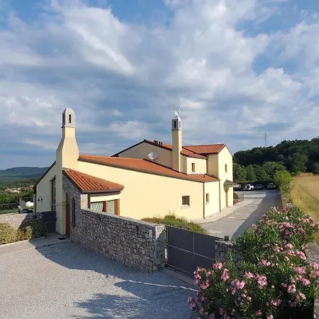 Gradec Farm stay *